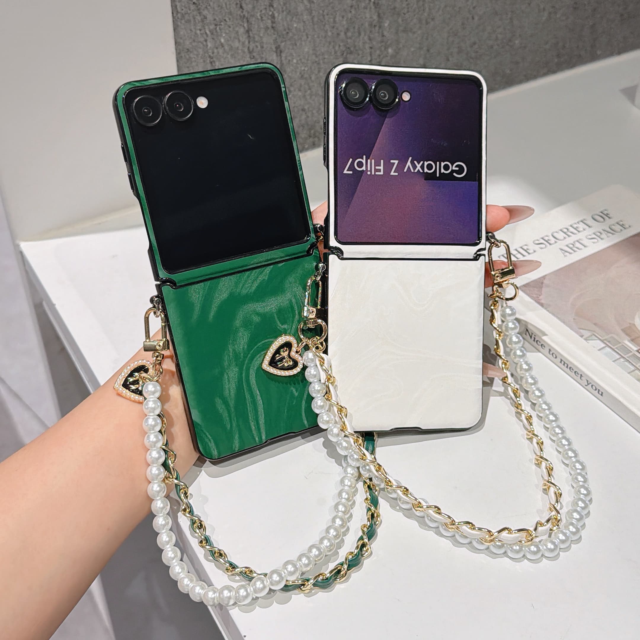 Samsung Galaxy Strap - Premium Solid PU Leather Cover with