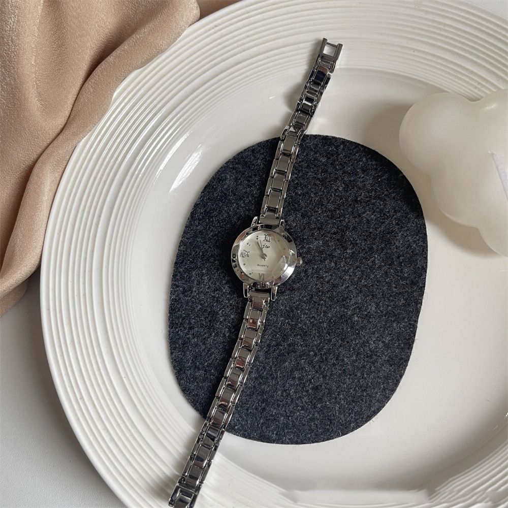 Fashionable Exquisite Golden W - Smartwatch Luxury Watches For Women ulasan dan harga
